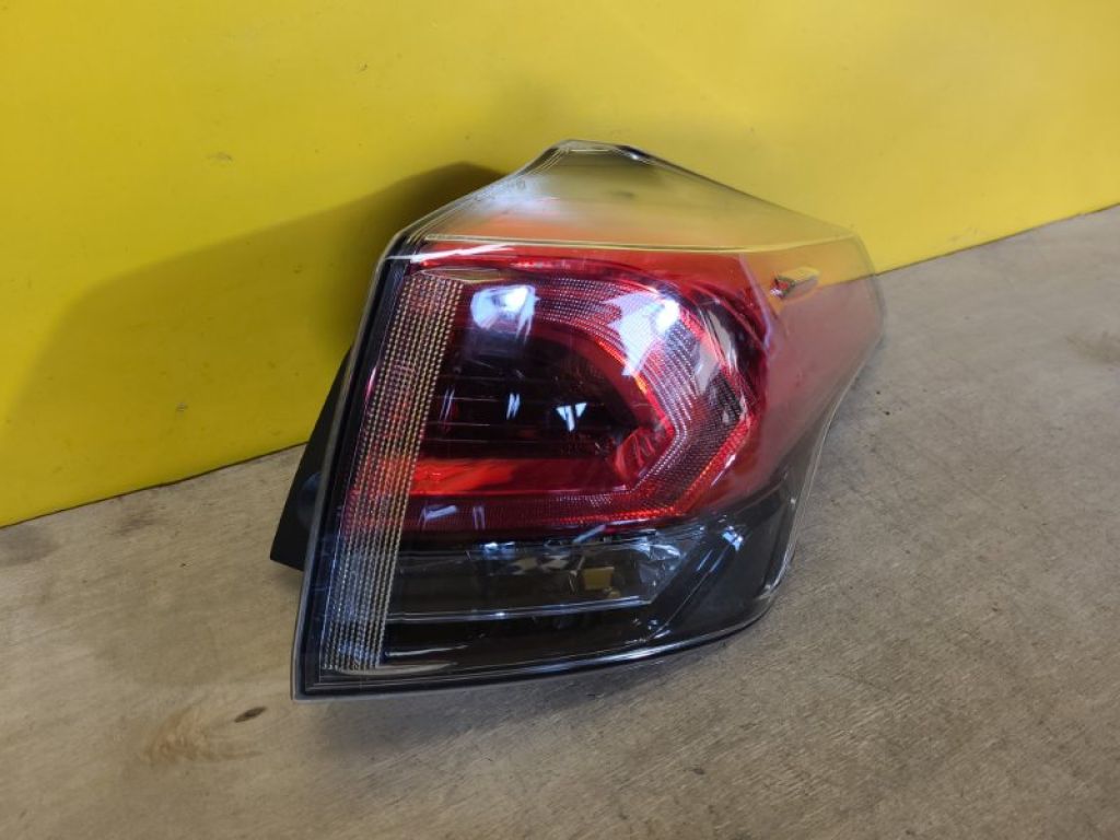 8155042200 | Ліхтар зовнішній прав. TOYOTA RAV4 13-19 - Фото 3