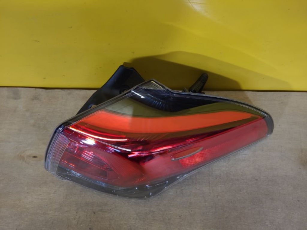 8155042200 | Ліхтар зовнішній прав. TOYOTA RAV4 13-19 - Фото 5