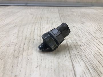 Датчик тиску олії ДВЗ TOYOTA LAND CRUISER 90 96-03
