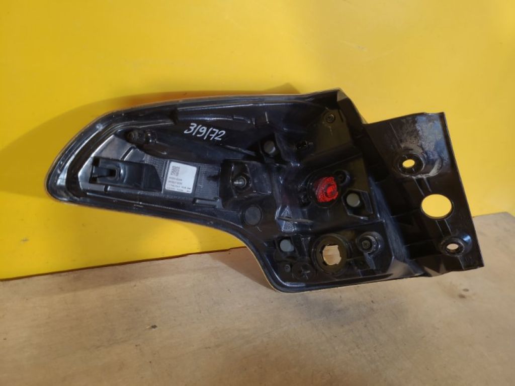 8155042200 | Ліхтар зовнішній прав. TOYOTA RAV4 13-19 - Фото 12