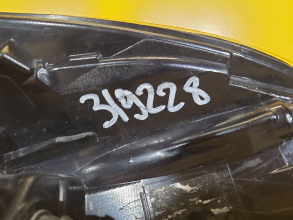 8156042201 | Фонарь наружный лев. TOYOTA RAV4 13-19 - Фото 2