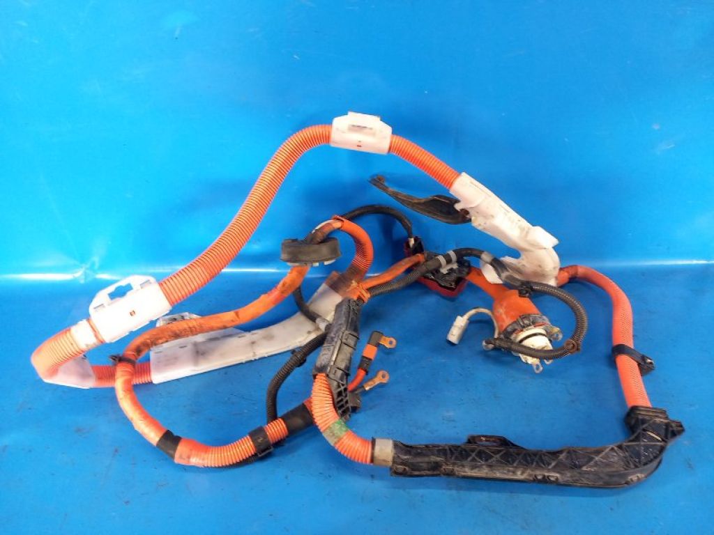 8216447080 | Проводка високовольтної батареї TOYOTA PRIUS - 30 09-17