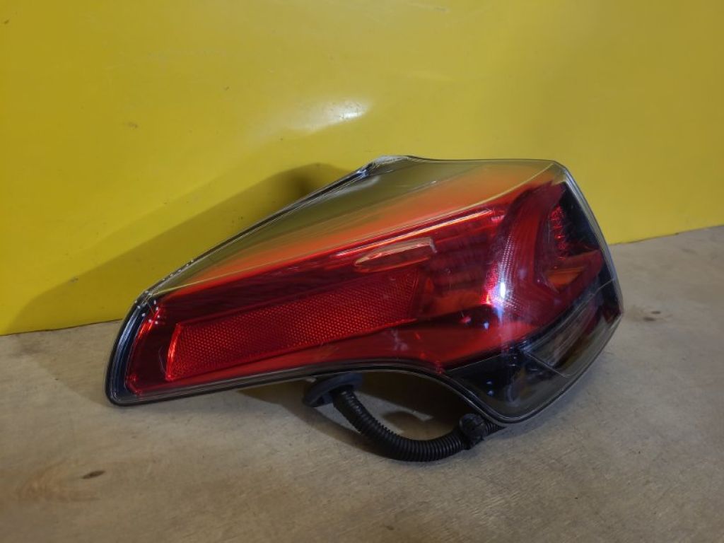 8156042201 | Фонарь наружный лев. TOYOTA RAV4 13-19 - Фото 4