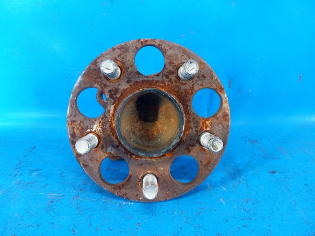 4245076020 | Маточина колеса задн. TOYOTA PRIUS 16-