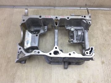 Поддон двигателя TOYOTA CAMRY 70 17-