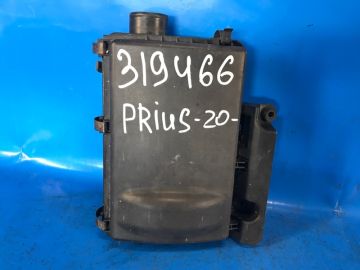 Корпус воздушного фильтра TOYOTA PRIUS - 20 03-11