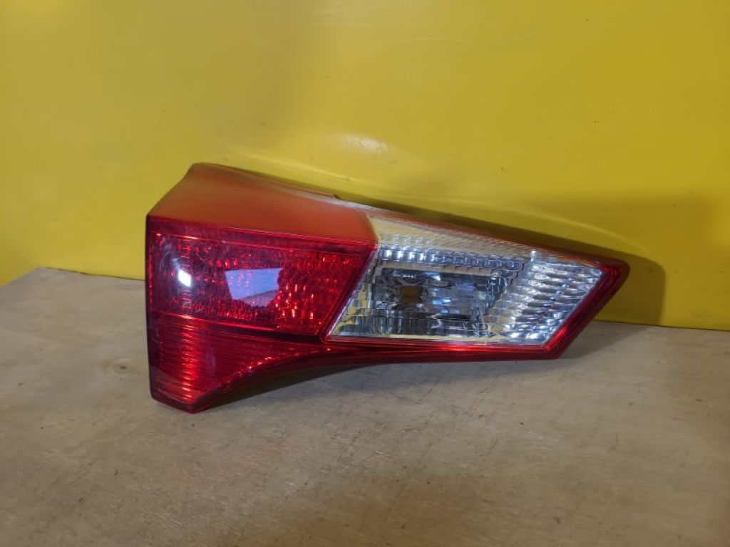 8159342010 | Фонарь внутренний лев. TOYOTA RAV4 13-19 - Фото 3