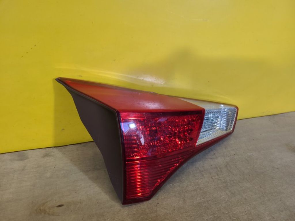 8159342010 | Фонарь внутренний лев. TOYOTA RAV4 13-19 - Фото 4