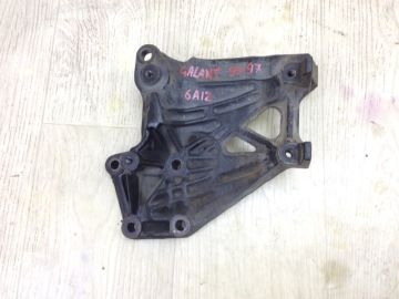 Кронштейн компресора кондиціонера MITSUBISHI GALANT 93-97