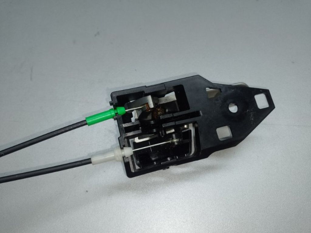 69060-47090 | Замок двери задн. лев. TOYOTA PRIUS - 30 09-17 - Фото 4