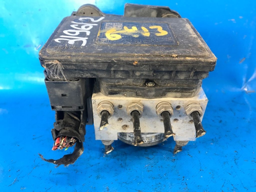 3Q0614517Q | Блок ABS AUDI A3 (8V) 12–17 - Фото 2