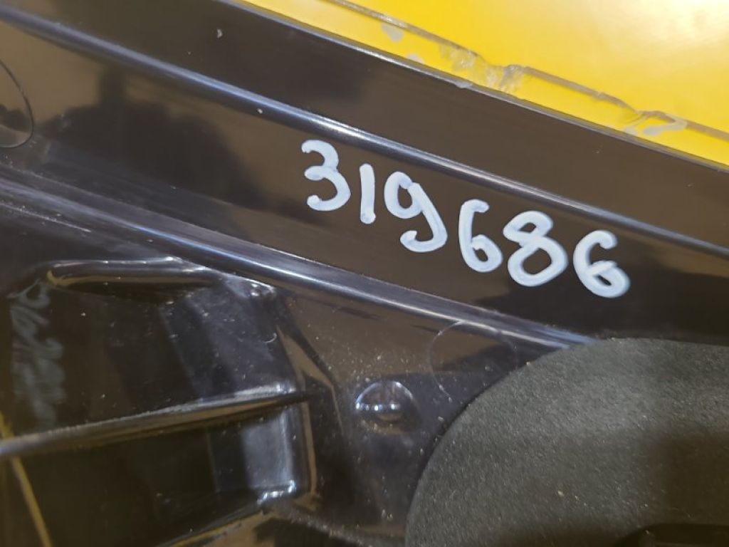 8158042031 | Ліхтар внутрішній прав. TOYOTA RAV4 13-19 - Фото 2