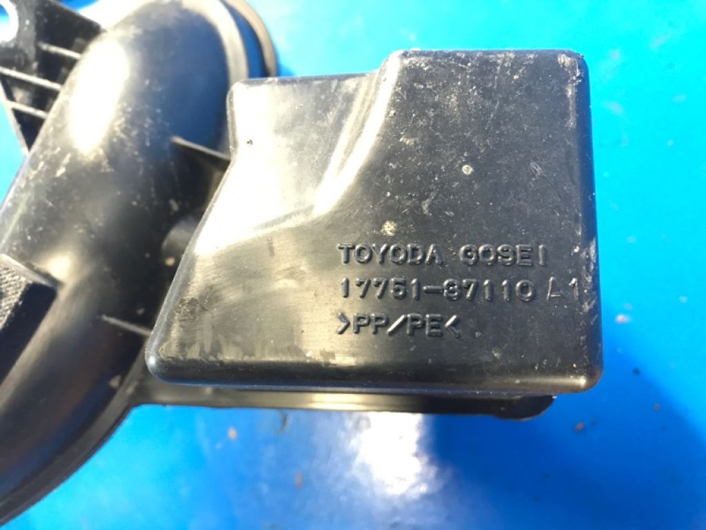 1775137110 | Резонатор воздушного фильтра TOYOTA PRIUS 16- - Фото 5