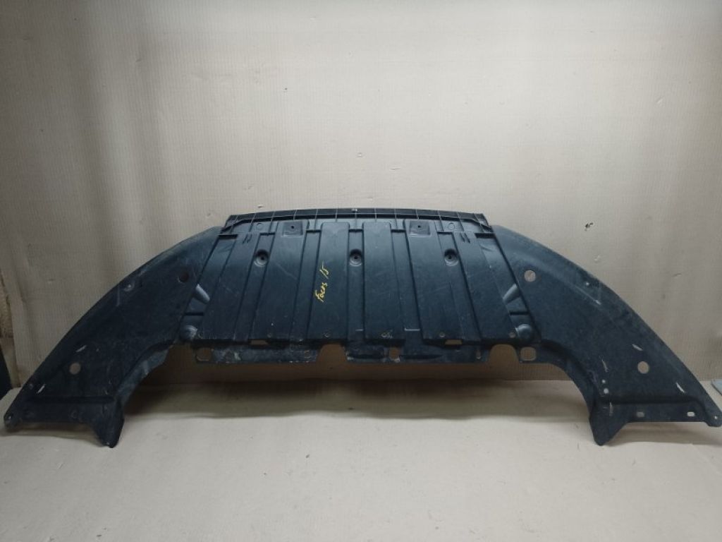 F1EZ-17808-A | Защита переднего бампера FORD FOCUS 10-18