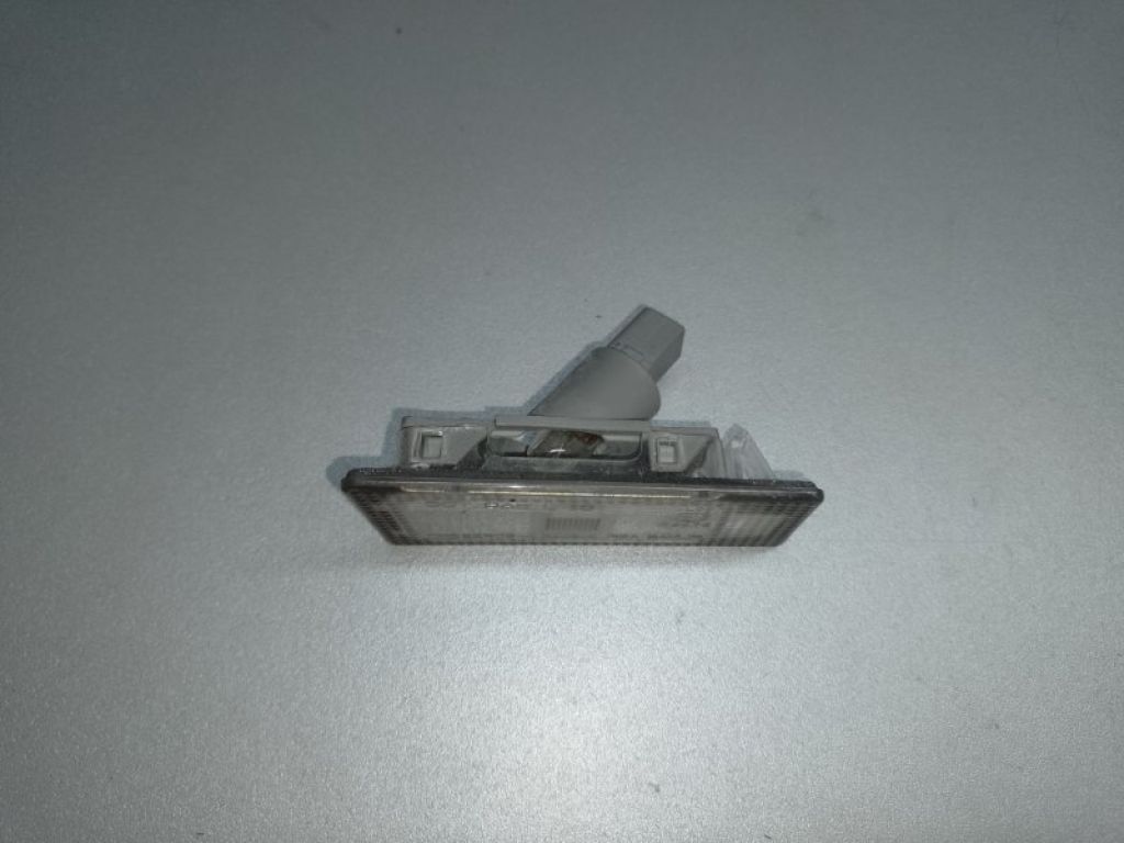 92502-3X400 | Подсветка номера прав. HYUNDAI ELANTRA AD 16- - Фото 2