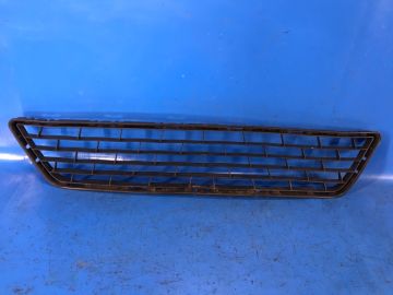 Решітка переднього бампера NISSAN SENTRA B17 12-21