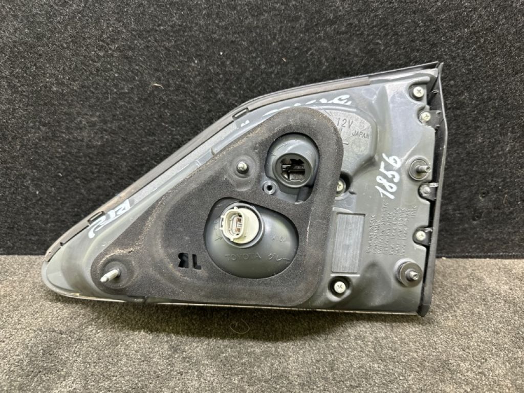 81591-48120 | Фонарь внутренний лев. LEXUS RX350/450 09-15 - Фото 3