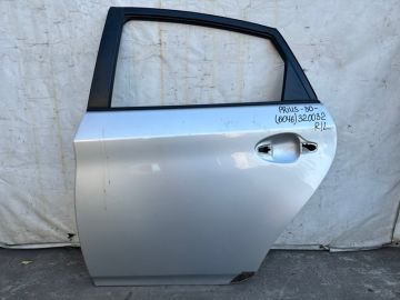 Двері задн. лів. TOYOTA PRIUS - 30 09-17