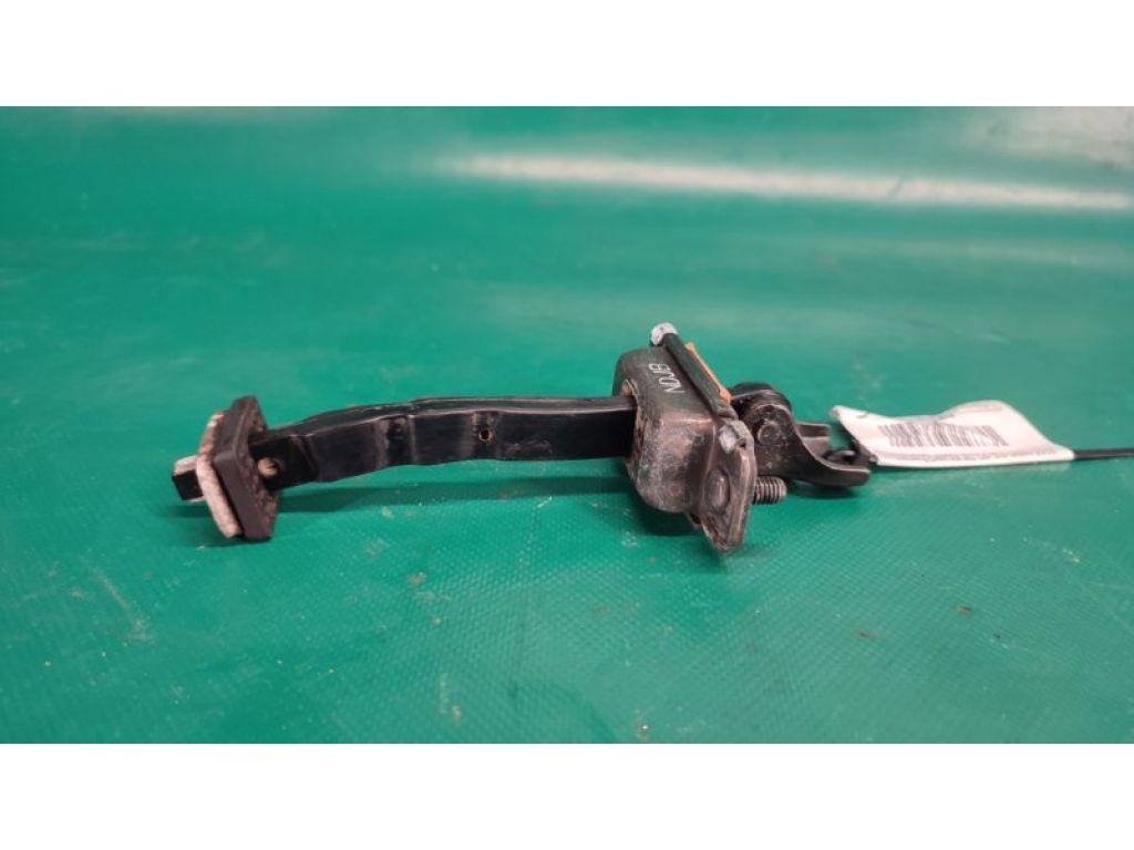 79480-F2000 | Обмежувач дверей задн. лів. HYUNDAI ELANTRA AD 16-