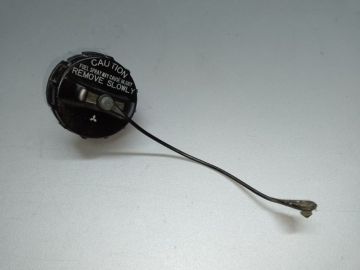 Кришка паливного бака MITSUBISHI OUTLANDER 03-07
