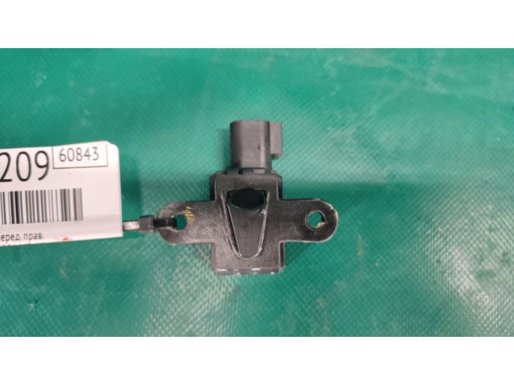 95920-3X100 | Датчик удара передн. прав. HYUNDAI ELANTRA MD 10-15
