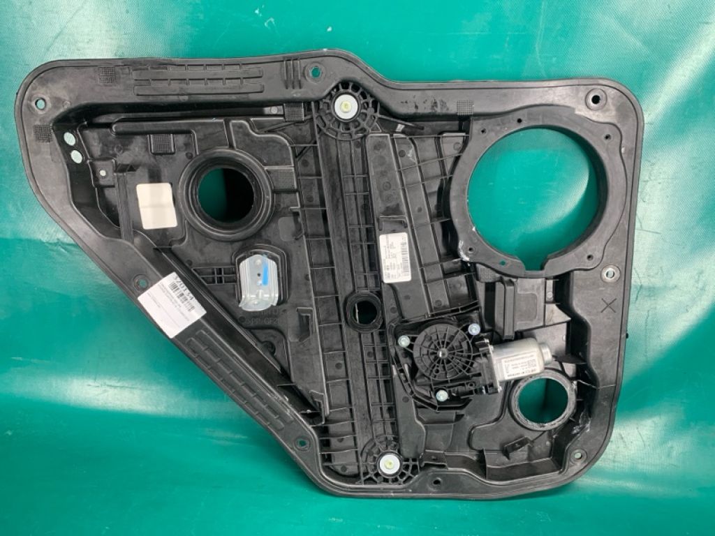 83471-F3000 | Стеклоподъемник задн. лев. HYUNDAI ELANTRA AD 16-