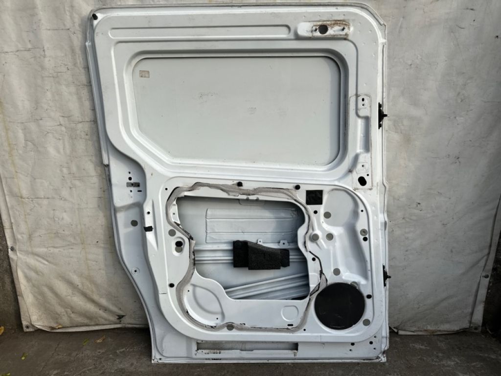 JT1Z-1724623-N | Дверь боковая сдвижная лев. FORD TRANSIT CONNECT 13-24 - Фото 10