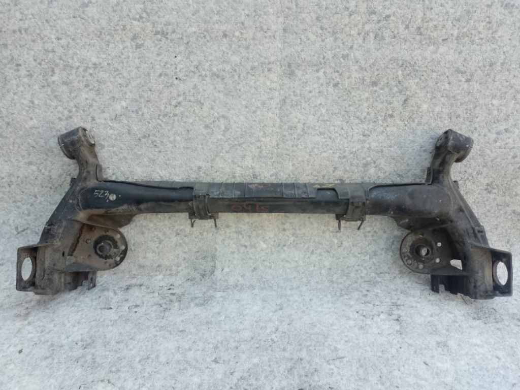 55100-F2000 | Балка задньої підвіски HYUNDAI ELANTRA AD 16-