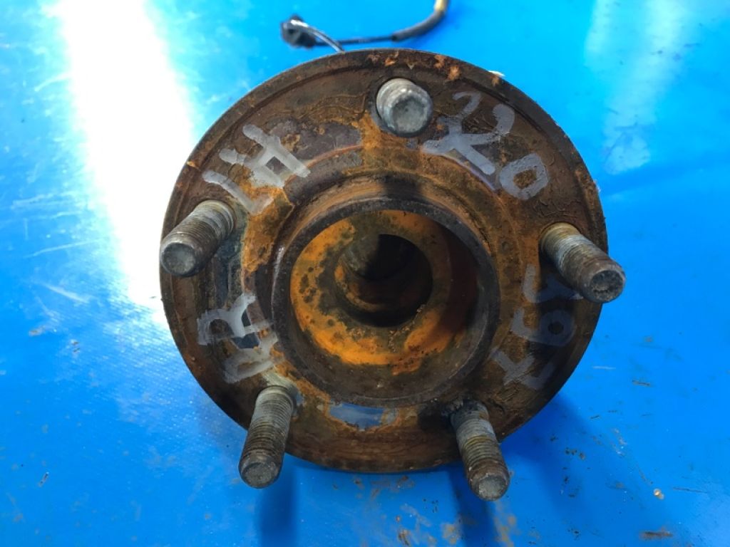 DG9Z-1109-C | Ступица задн. лев. FORD FUSION 14-