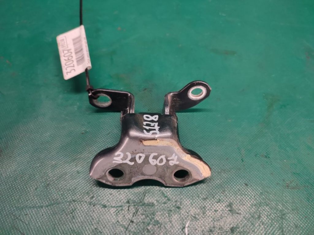 68760-20122 | Петля двери верхняя задн. лев. TOYOTA RAV4 13-19