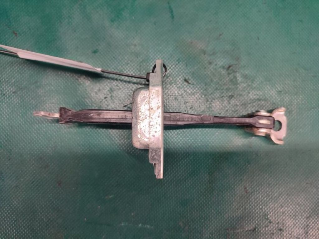 68630-42041 | Ограничитель двери задн. лев. TOYOTA RAV4 13-19 - Фото 2