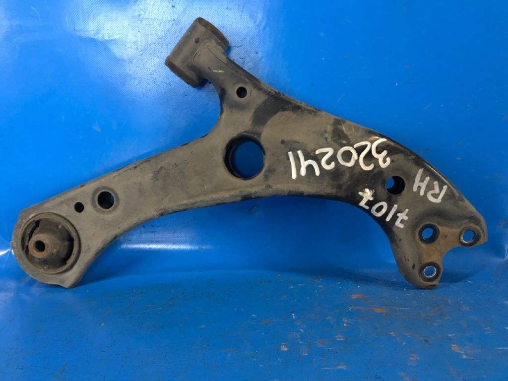 4806847060 | Рычаг передней подвески нижний TOYOTA PRIUS 16-