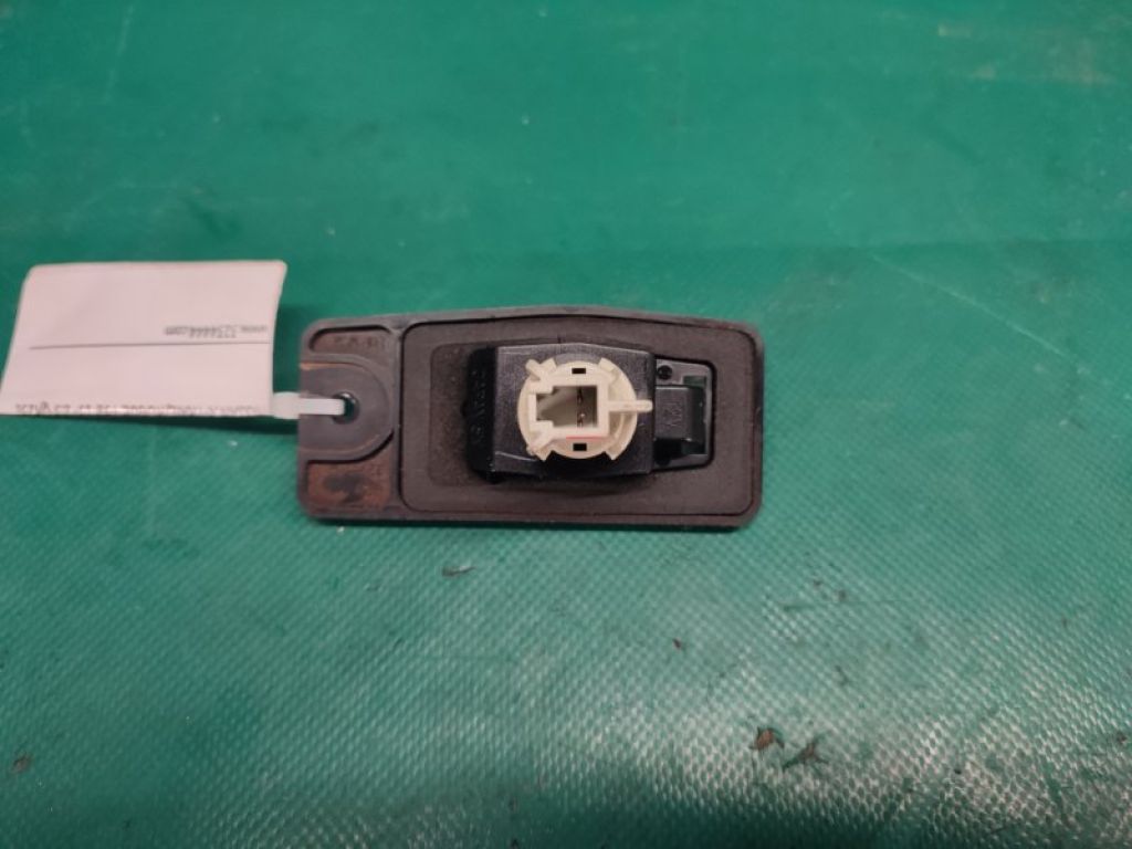 26510-8991D | Подсветка номера задн. прав. NISSAN X-TRAIL/ROGUE T32 13-20 - Фото 3