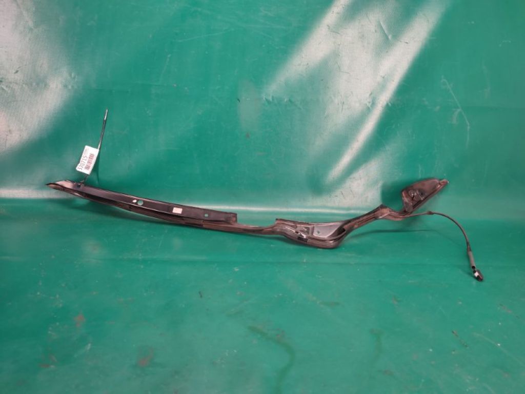 84260-48030 | Датчик открытия багажника прав. LEXUS RX350/450 09-15