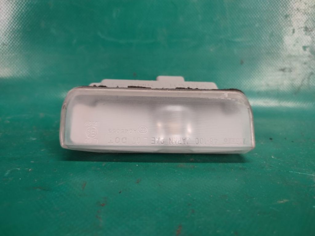 81204-48010 | Підсвічування номера прав. LEXUS RX350/450 09-15