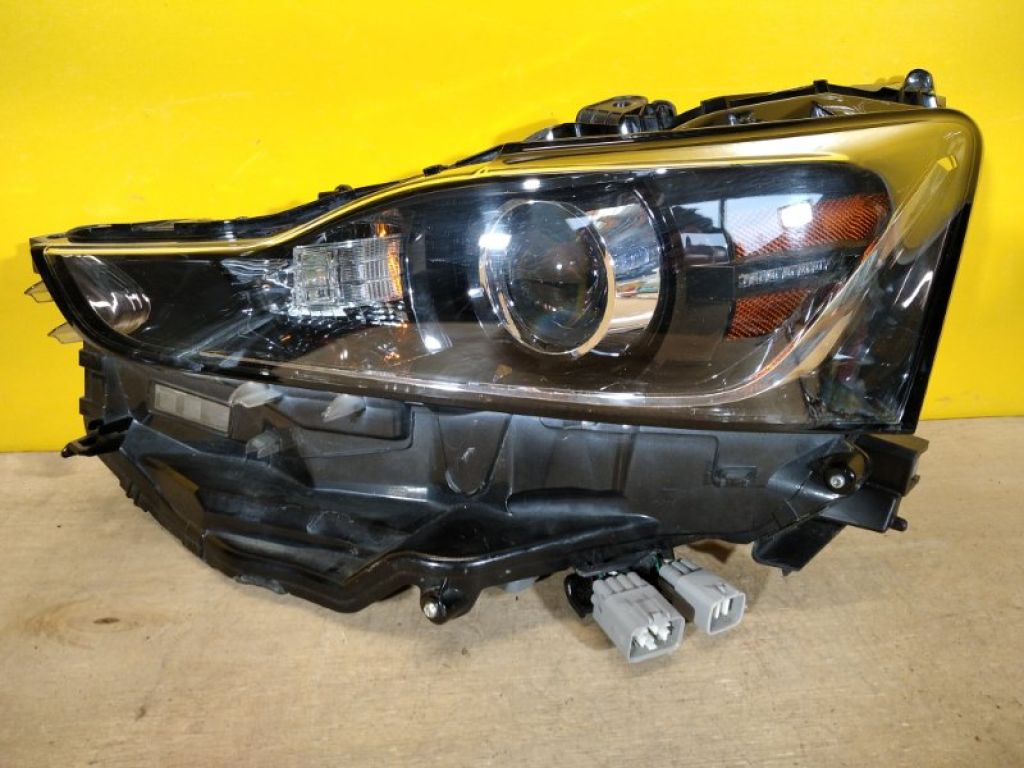 8118553800 | Фара лів. LEXUS IS250/350 13-20