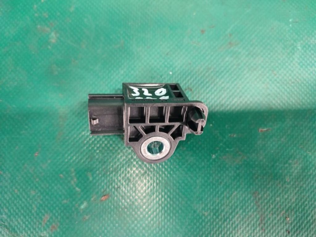 98830-3TA6A | Датчик удару задн. прав. NISSAN X-TRAIL/ROGUE T32 13-20 - Фото 3