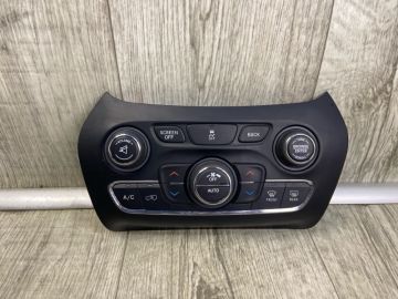 Блок керування піччю JEEP CHEROKEE 14-