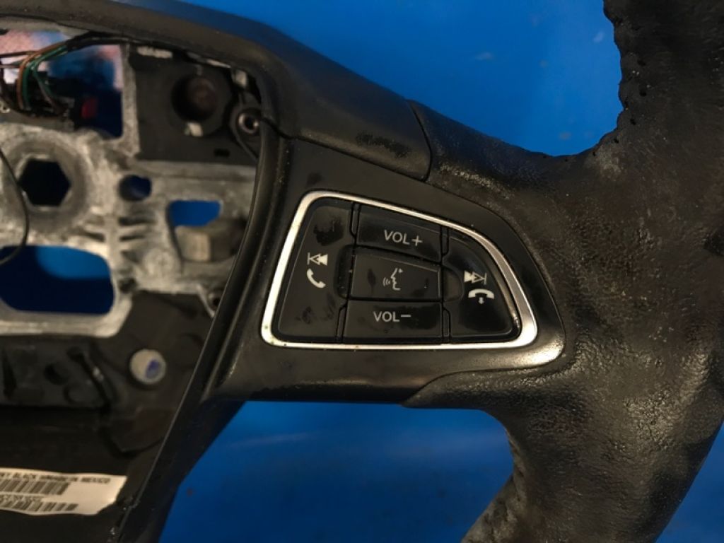 BM5Z-3600-NA | Кермо FORD FOCUS 10-18 - Фото 4