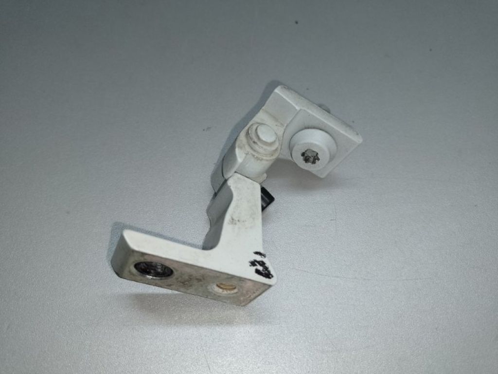 8K0 831 402 E | Петля двері нижня прав. AUDI Q5 08-16 - Фото 2