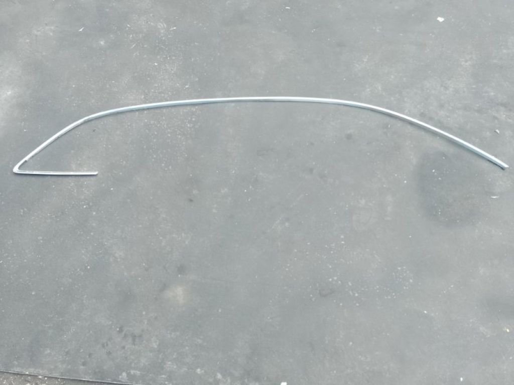 8R0 853 704 B 2ZZ | Молдинг даху прав. AUDI Q5 08-16