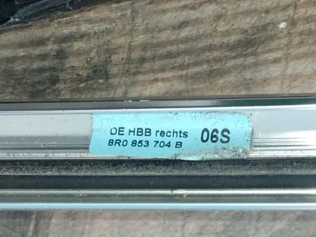 8R0 853 704 B 2ZZ | Молдинг даху прав. AUDI Q5 08-16 - Фото 2
