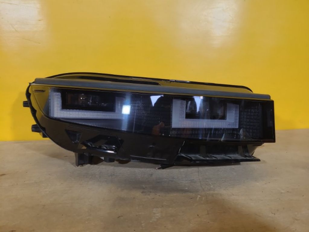 92102GI | Фара прав. HYUNDAI IONIQ 5 21-