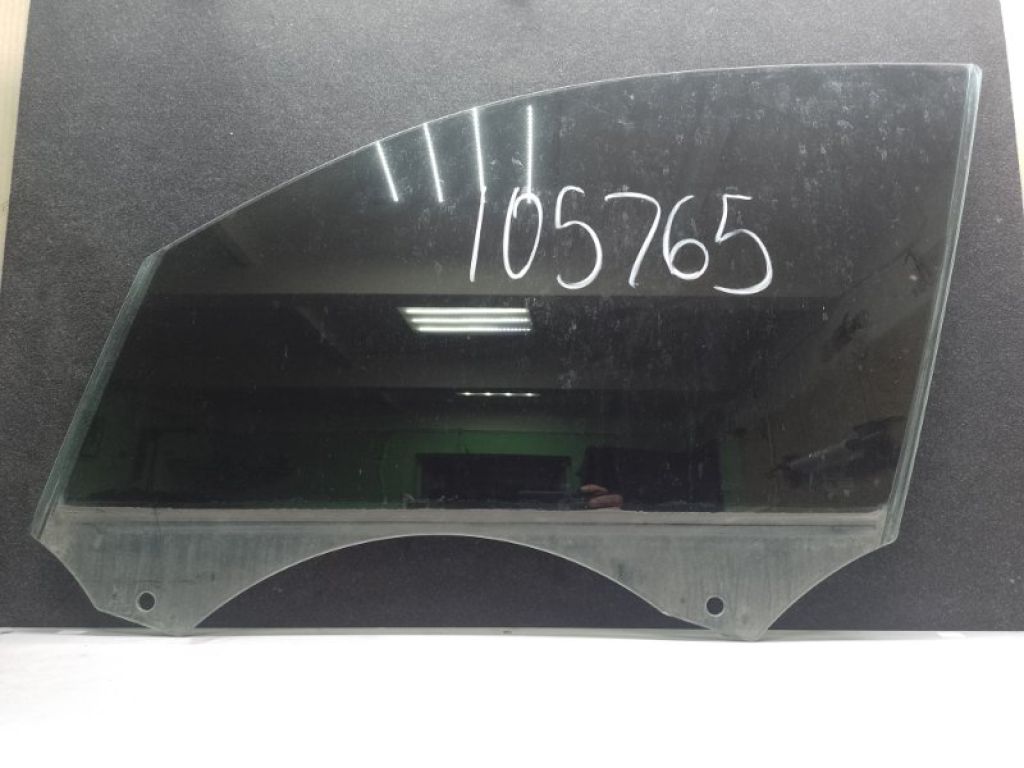 8R0 845 201 D | Стекло двери передн. лев. AUDI Q5 08-16