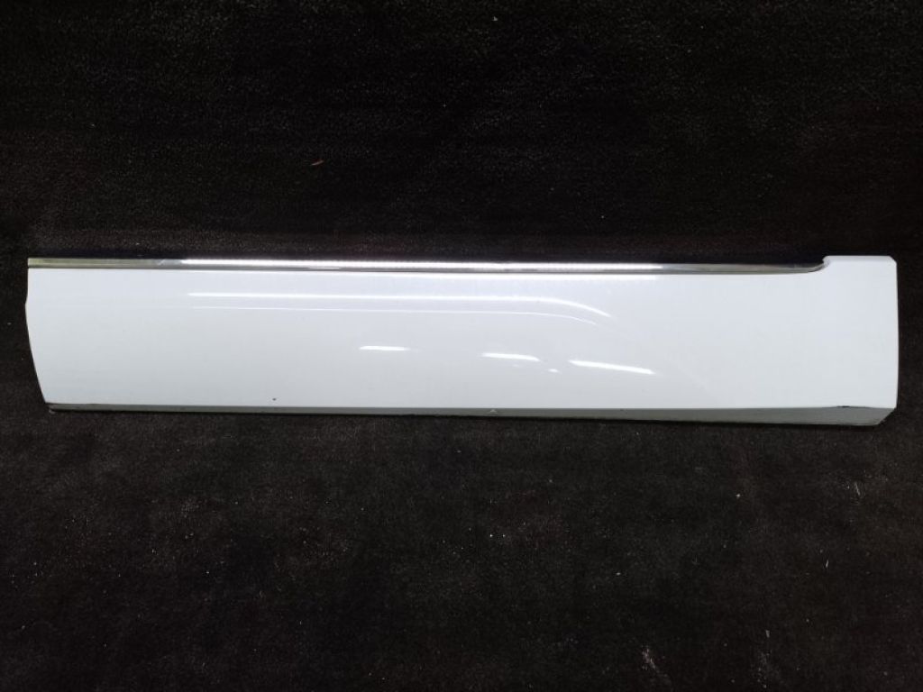 8R0 853 969 L GRU | Накладка двері задн. лів. AUDI Q5 08-16