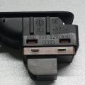 8K0 959 831 B V10 | Кнопка відкриття багажника внутрішня передн. лів. AUDI Q5 08-16 - Прев'ю 3