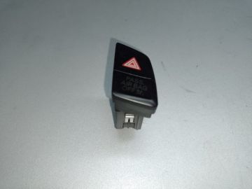 Кнопка аварійної сигналізації AUDI Q5 08-16