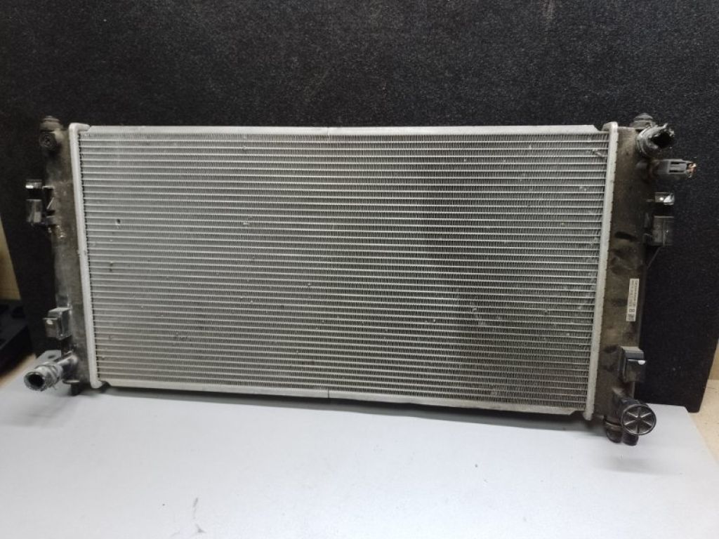 21410-3NA0A | Радіатор основний NISSAN LEAF 10-17