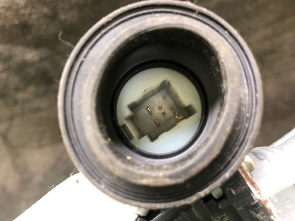 69801-21020 | Склопідйомник передн. прав. TOYOTA PRIUS PLUS 11-14 - Фото 3