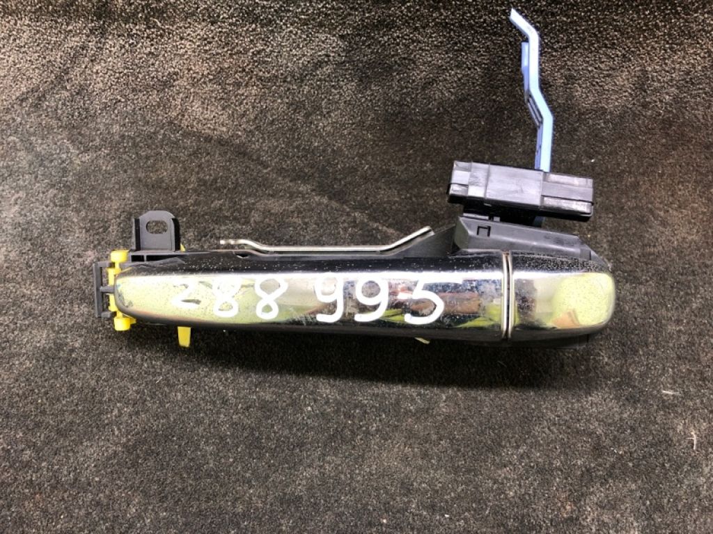 69211-74020-A0 | Ручка двери наружная задн. лев. TOYOTA PRIUS PLUS 11-14